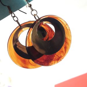 Like New Earrings each pair $3