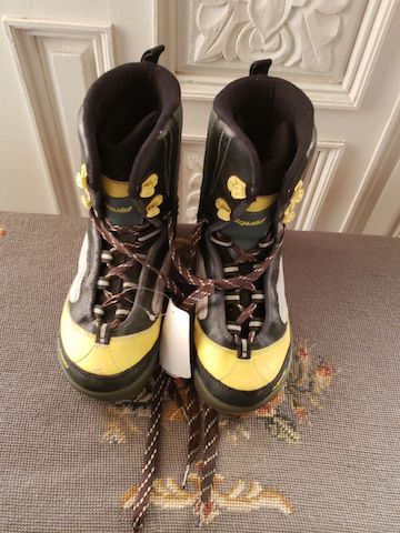 liquid snowboard boots