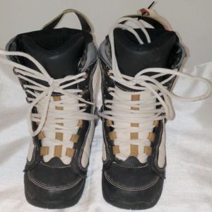 24/SEVEN, Designed Canada Snowboard boots, SIZE US 2        #394+65